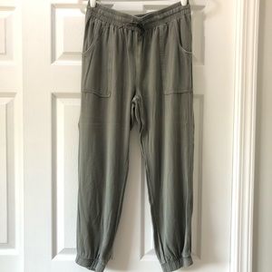 American Eagle jogger